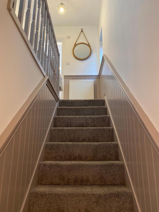Aboos - Luxury Renovated With Parking Holiday home *